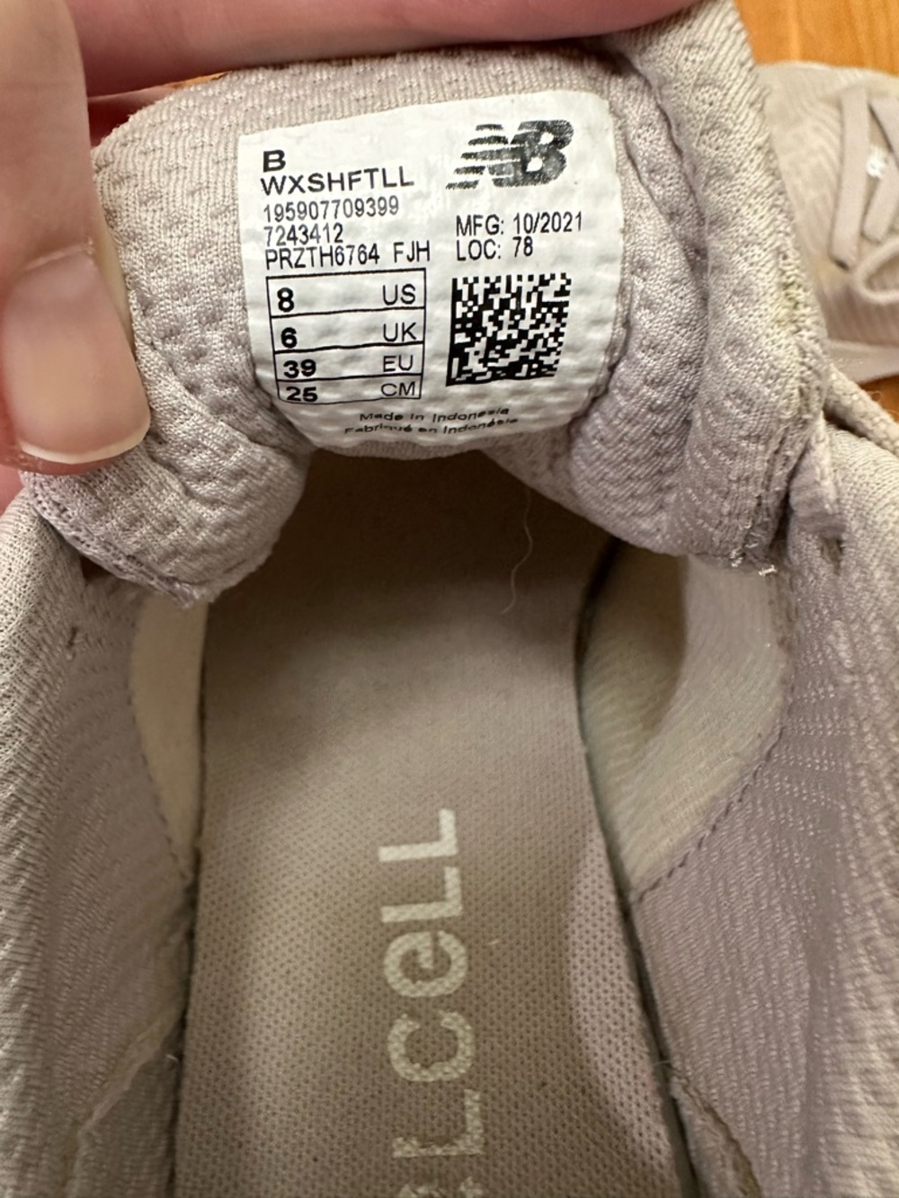 NEW BALANCE |  Women's Fuelcell Shift training shoes, cushioned | Fits like 7.5 - Picture 12 of 12